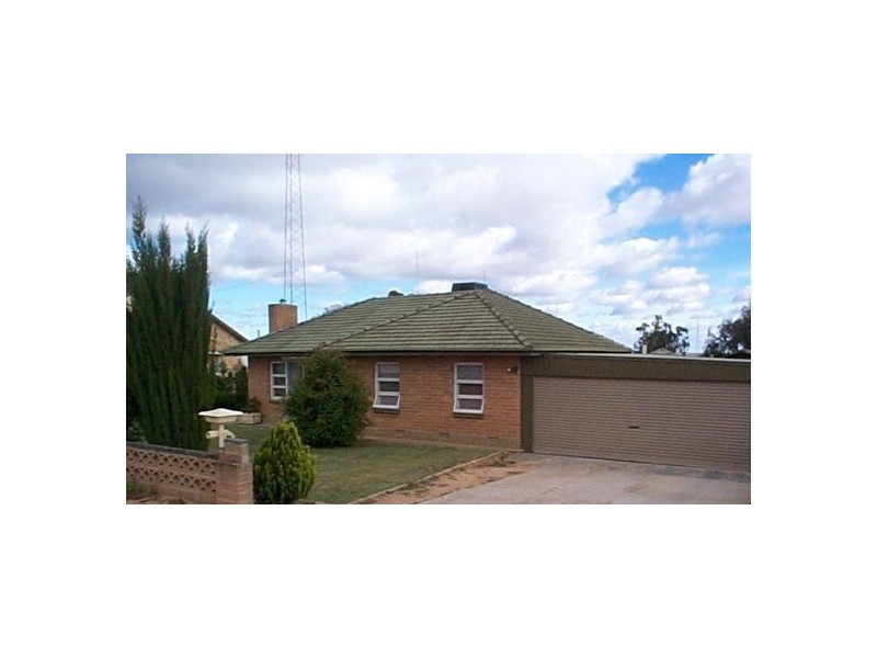 10 Lawrie Terrace, Waikerie SA 5330