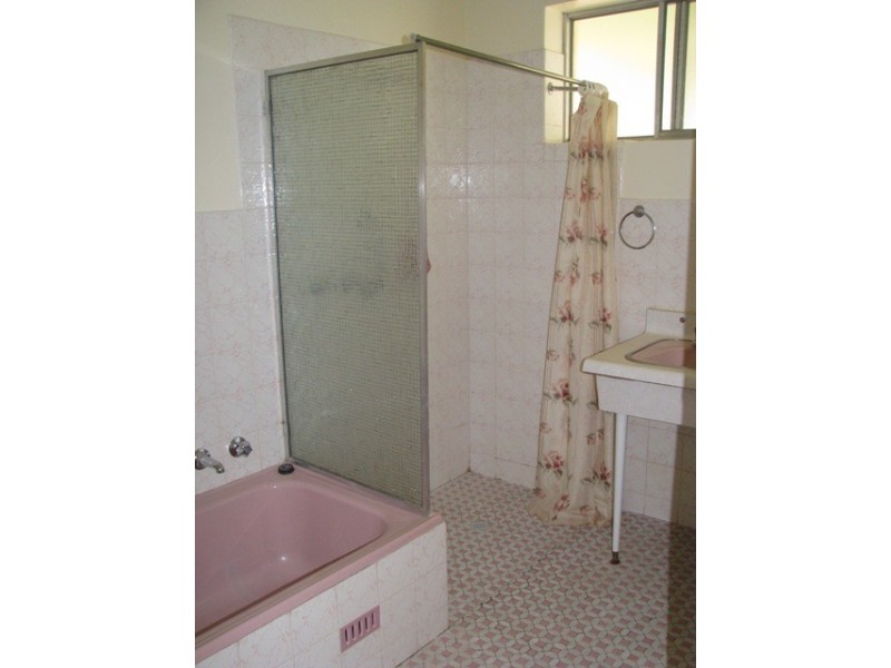 8 Derrick Street, Berri SA 5343