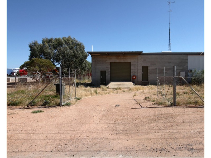 Unit 2/18 Hughes Street, Berri SA 5343