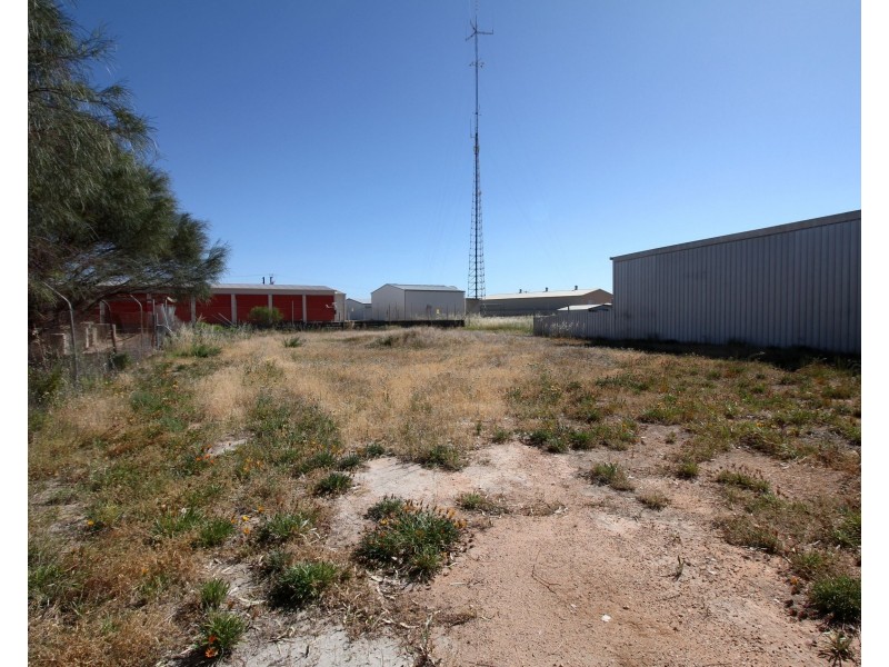 Unit 2/18 Hughes Street, Berri SA 5343