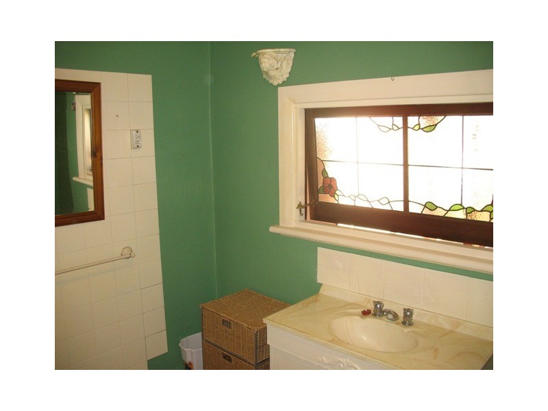 30 Third Street, Loxton SA 5333