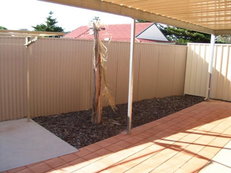 3/2a Phillips Road, Berri SA 5343