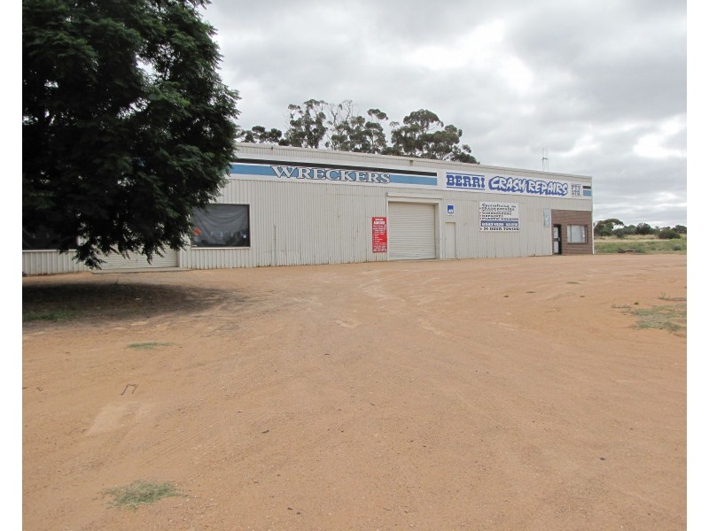 1049 Old Sturt Highway, Berri SA 5343