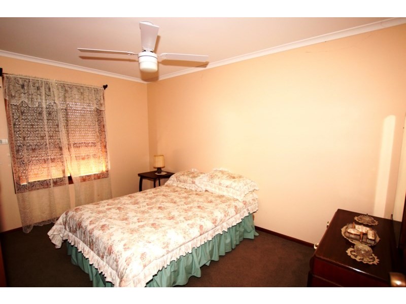 4 Vivian Cock Street, Berri SA 5343