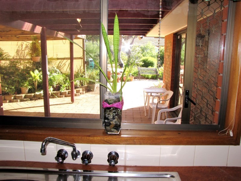 4 Vivian Cock Street, Berri SA 5343