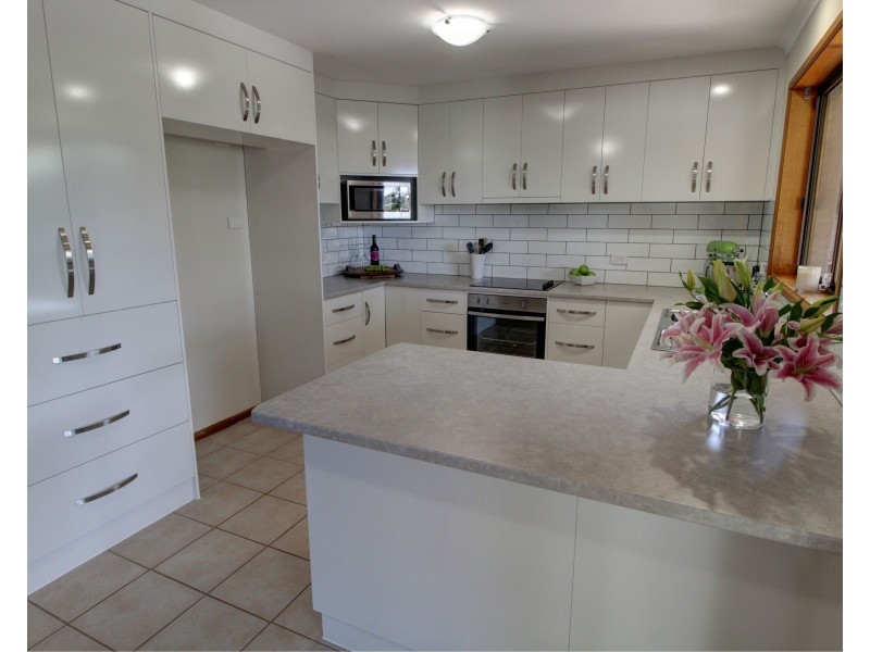 17 Laffer Street, Loxton SA 5333