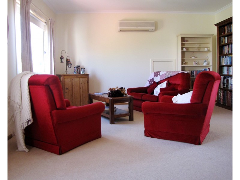 17 Laffer Street, Loxton SA 5333