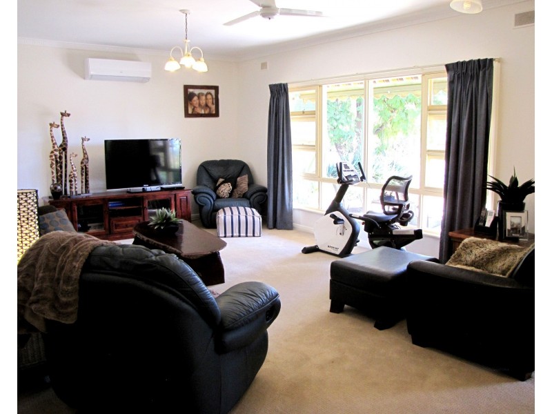 14 Nookamka Terrace, Barmera SA 5345