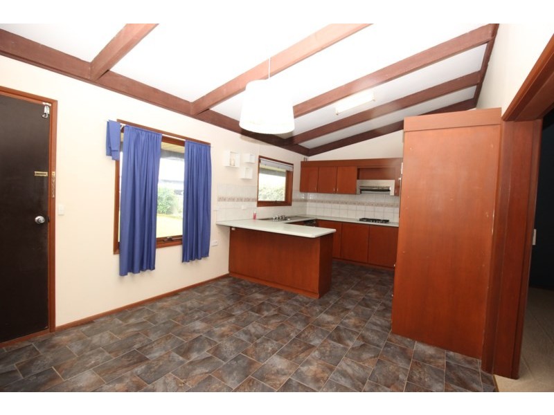 16 Isaacson Street, Waikerie SA 5330