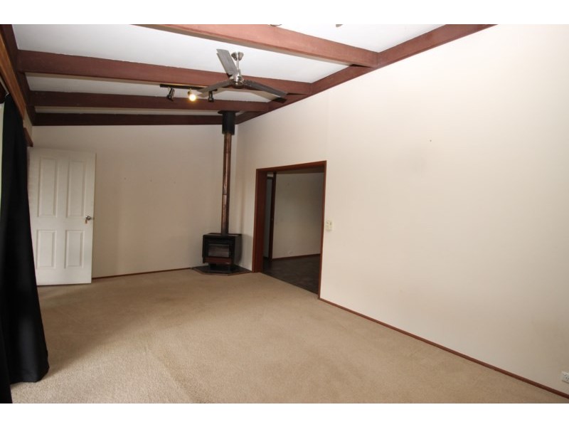 16 Isaacson Street, Waikerie SA 5330