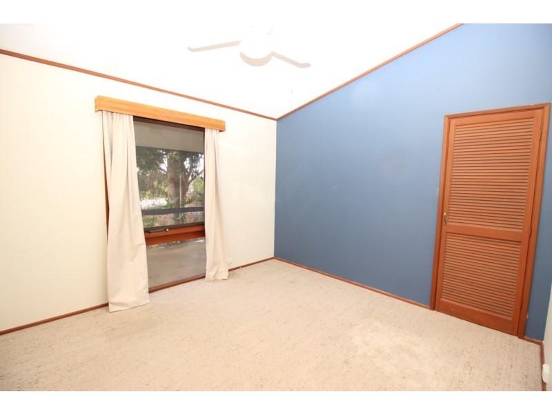 16 Isaacson Street, Waikerie SA 5330