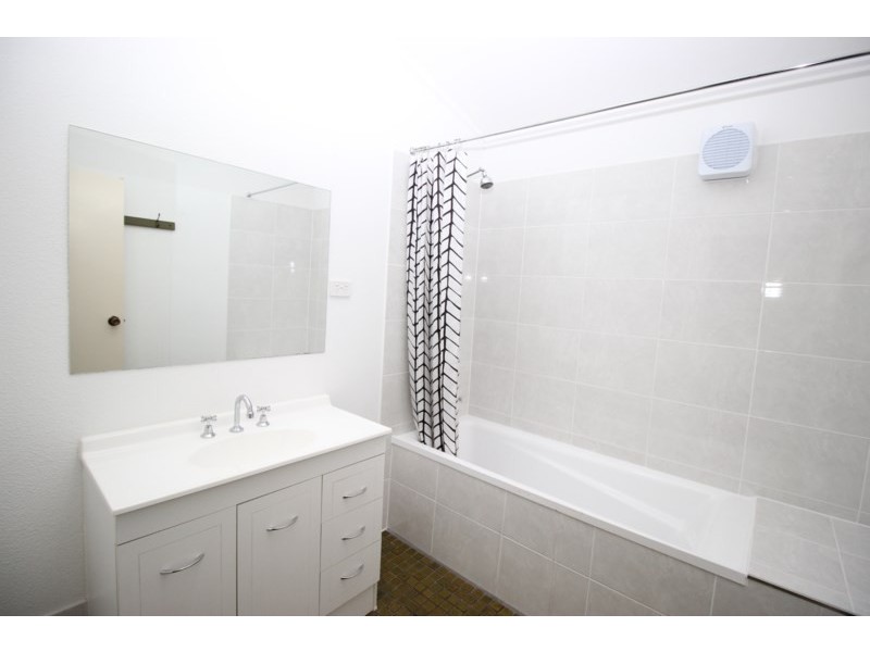 16 Isaacson Street, Waikerie SA 5330