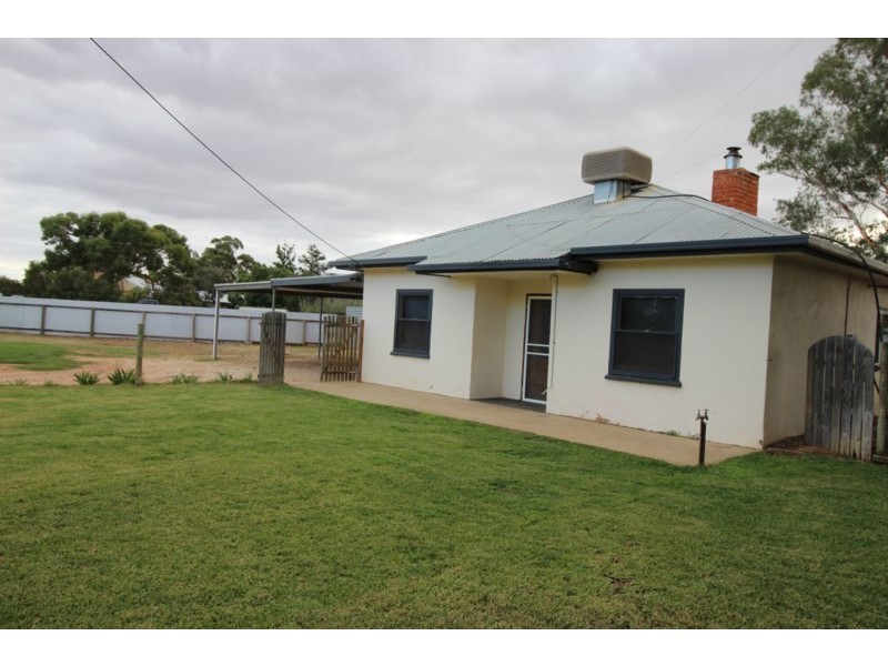 198 Dunstan Road, Waikerie SA 5330