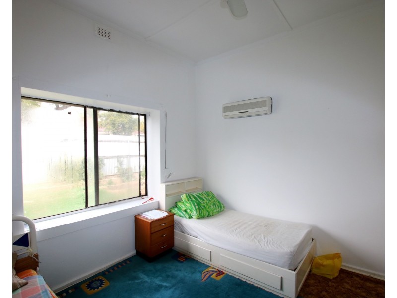 1a Matthews Street, Waikerie SA 5330