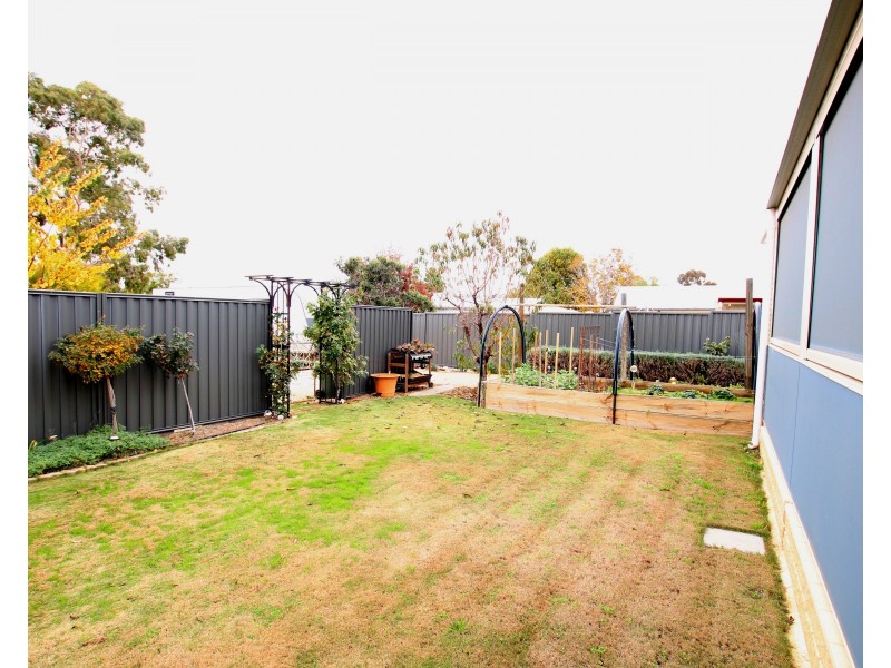 21 Second Street, Loxton SA 5333