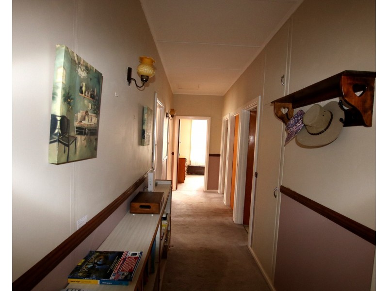 21 Second Street, Loxton SA 5333