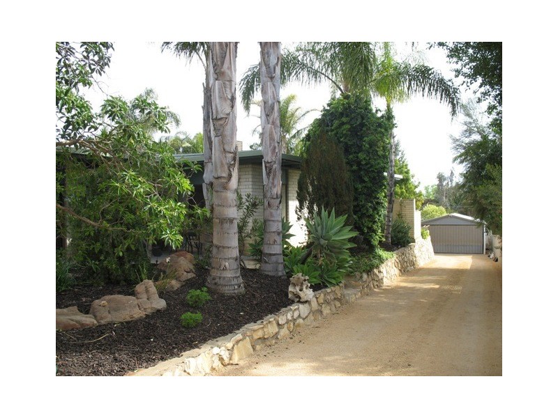 13 Sadlier Street, Loxton SA 5333