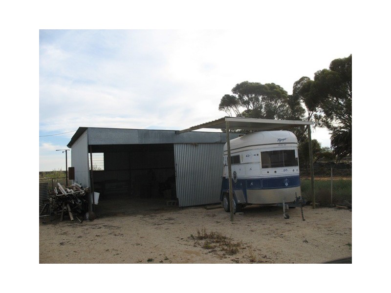 Sec 393 Kingston Road, Loxton SA 5333
