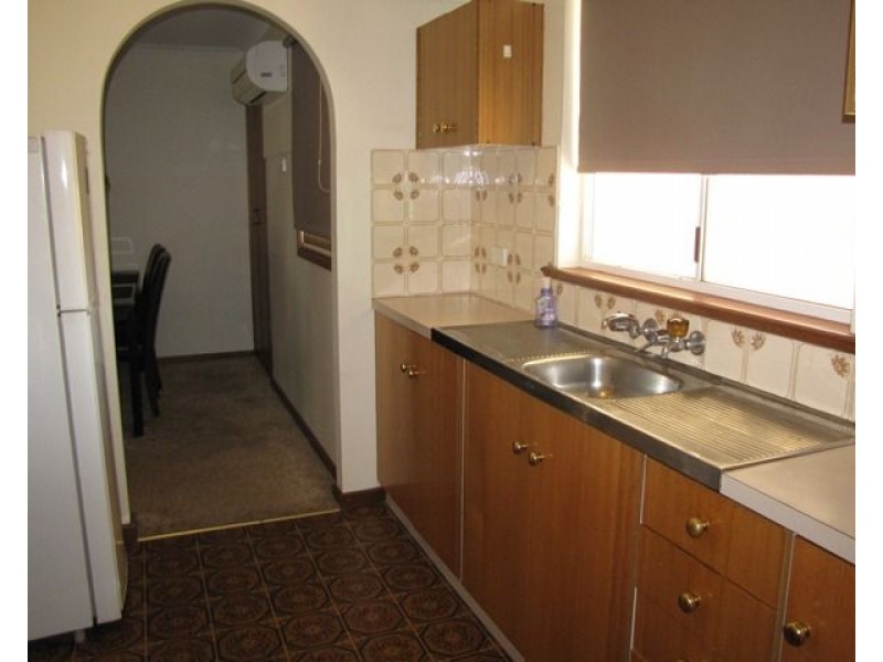 1A Trenaman Crescent, Berri SA 5343