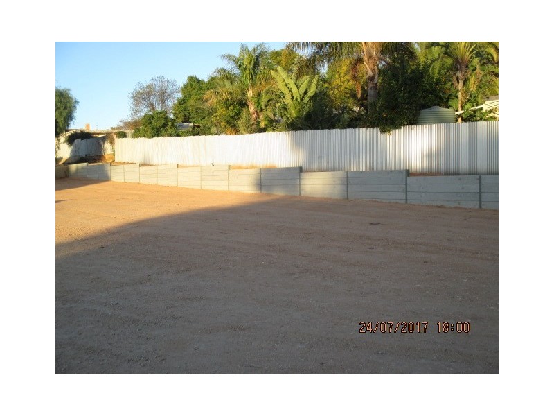 37 East Terrace, Loxton SA 5333