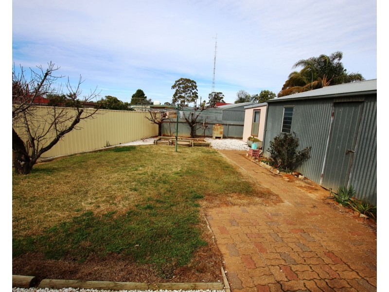 18 Scott Avenue, Barmera SA 5345