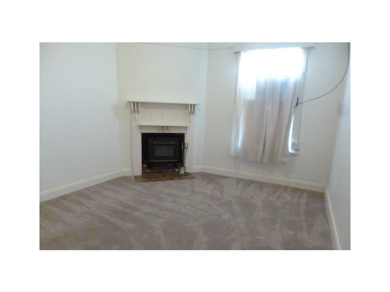 6 Henderson Street, Waikerie SA 5330