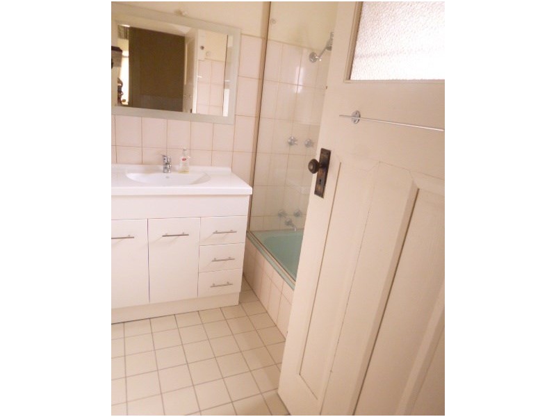 6 Henderson Street, Waikerie SA 5330