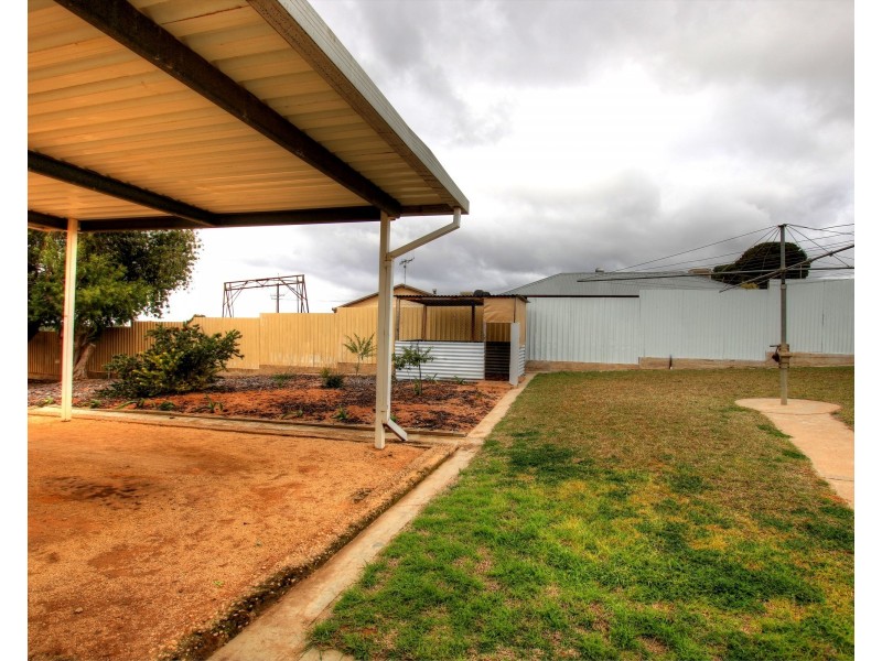 13 Loxton Drive, Moorook SA 5332