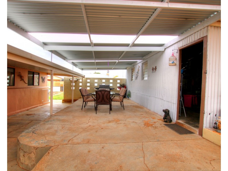 13 Loxton Drive, Moorook SA 5332