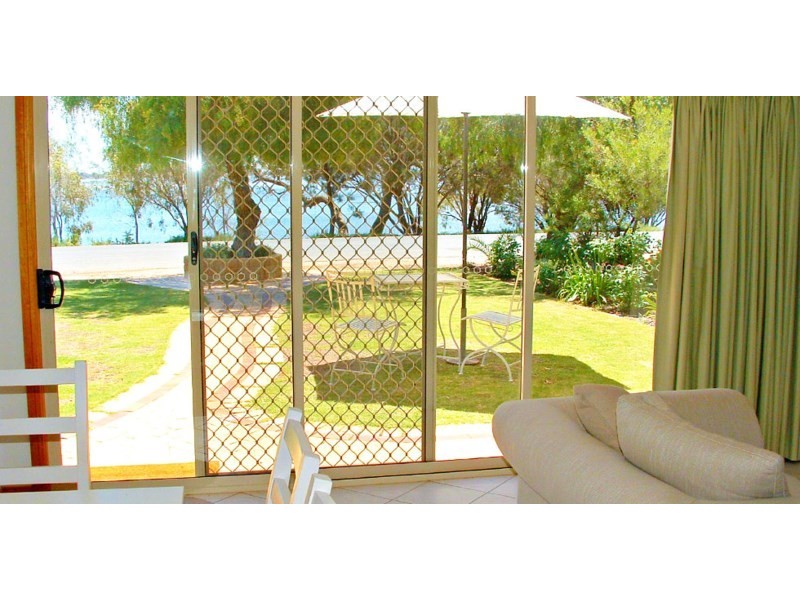 17 Queen Elizabeth Drive, Barmera SA 5345