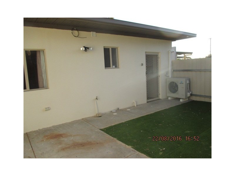 8/21 Guy Street, Berri SA 5343