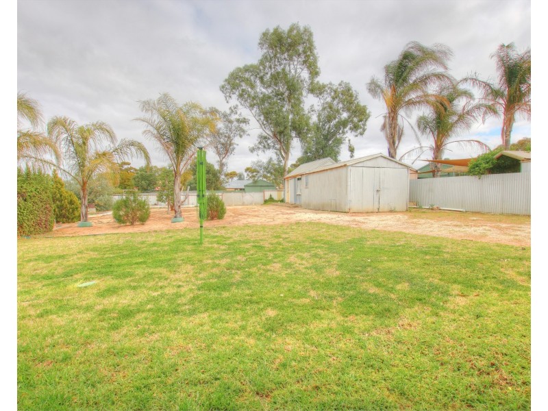 28 Coral Street, Loxton SA 5333