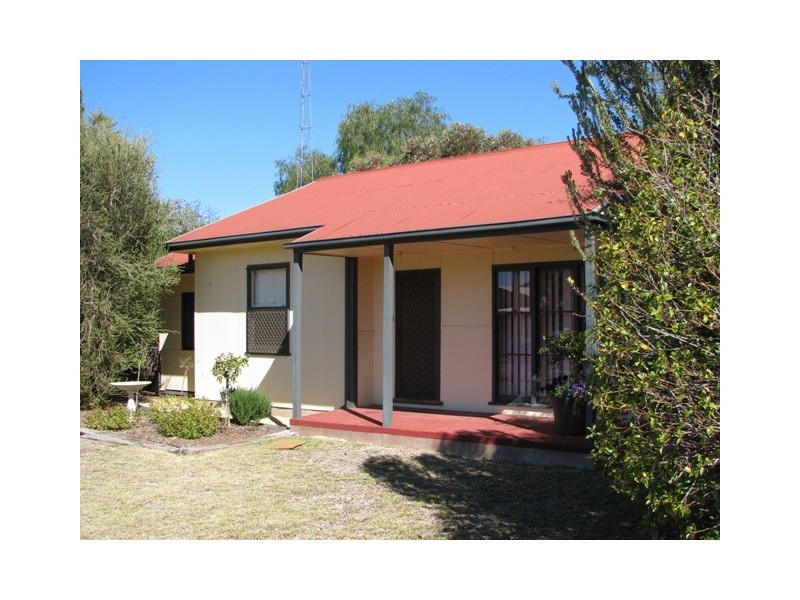 9 Jemison Street, Waikerie SA 5330