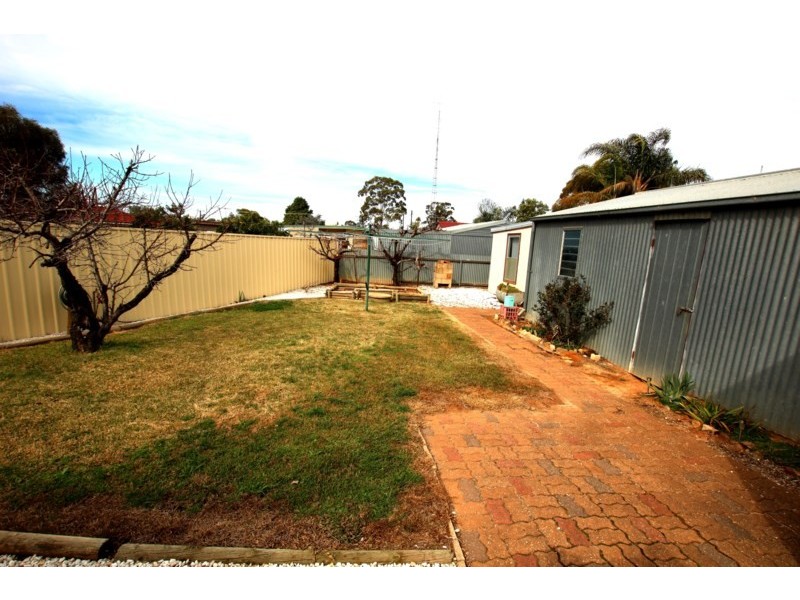 18 Scott Avenue, Barmera SA 5345
