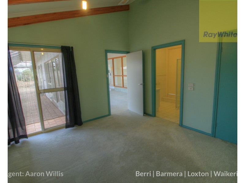 2 Links Crescent, Barmera SA 5345