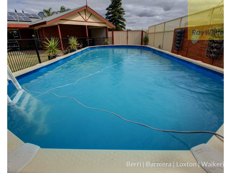 4 Crocker Crescent, Loxton SA 5333