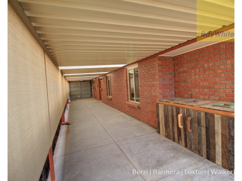 4 Crocker Crescent, Loxton SA 5333