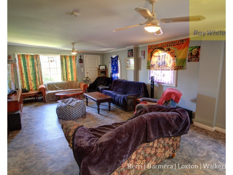 10 Hameister Avenue, Loxton SA 5333