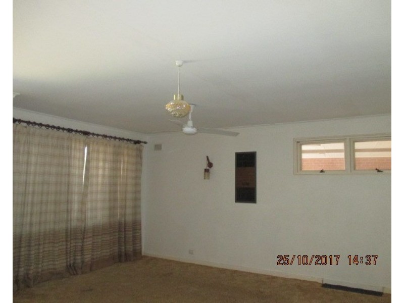 5 Derrick Street, Berri SA 5343