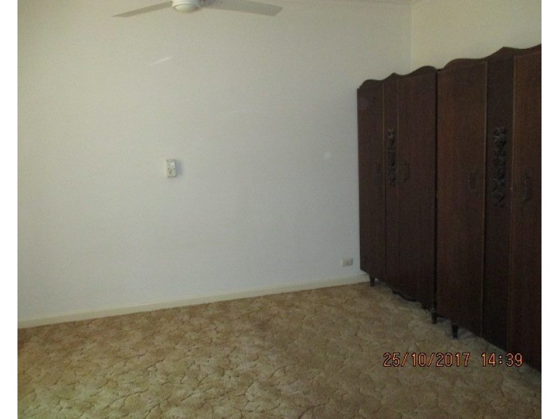 5 Derrick Street, Berri SA 5343