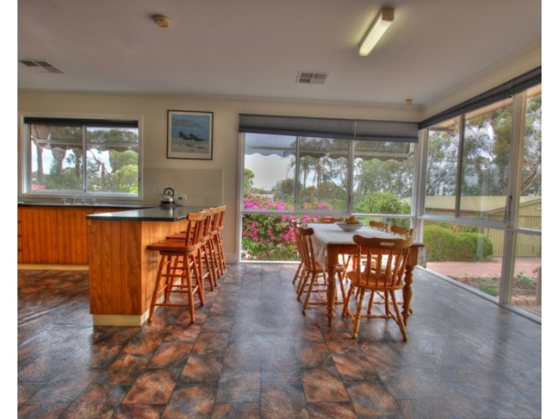 29 Old Sturt Highway, Berri SA 5343