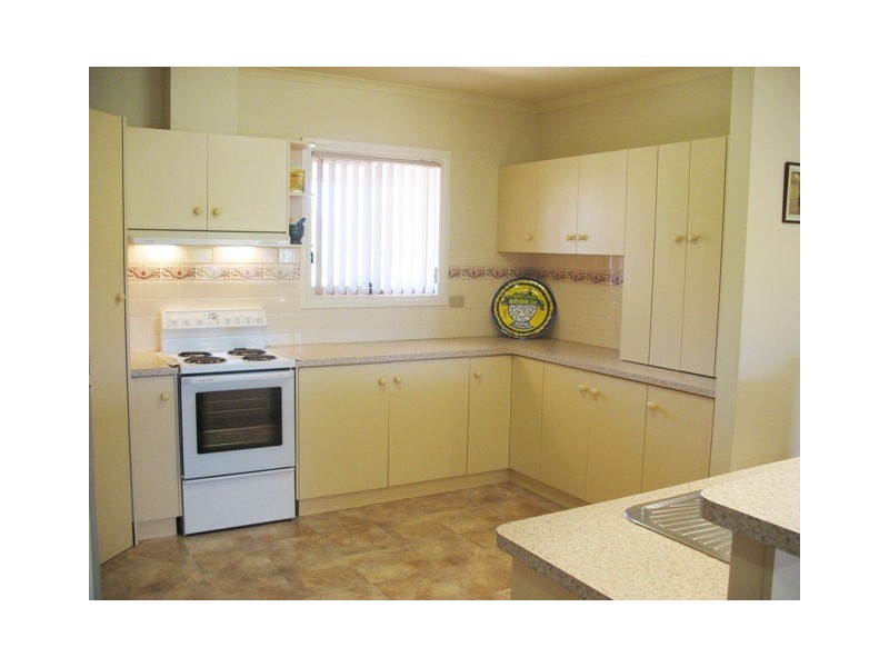 13 Petch Street, Loxton SA 5333