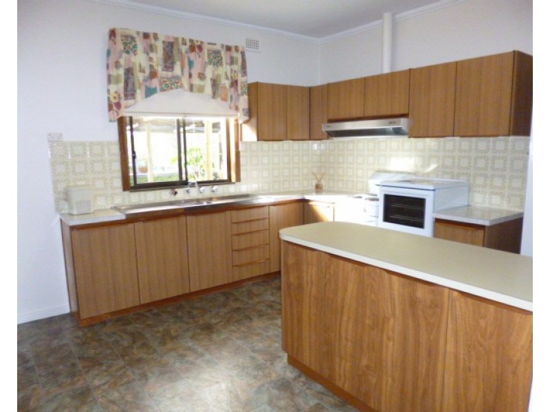 34 Coral Street, Loxton SA 5333