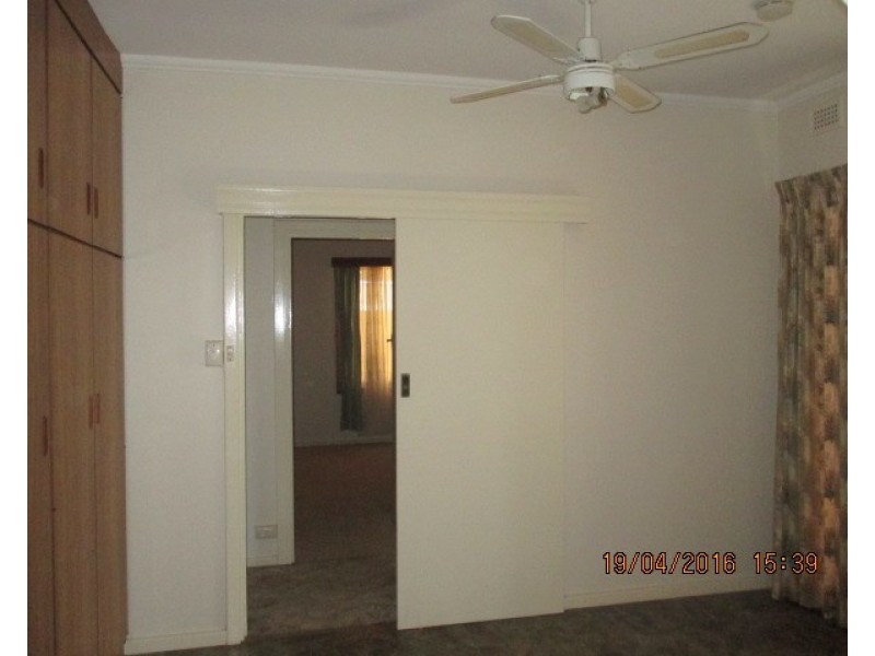 34 Coral Street, Loxton SA 5333