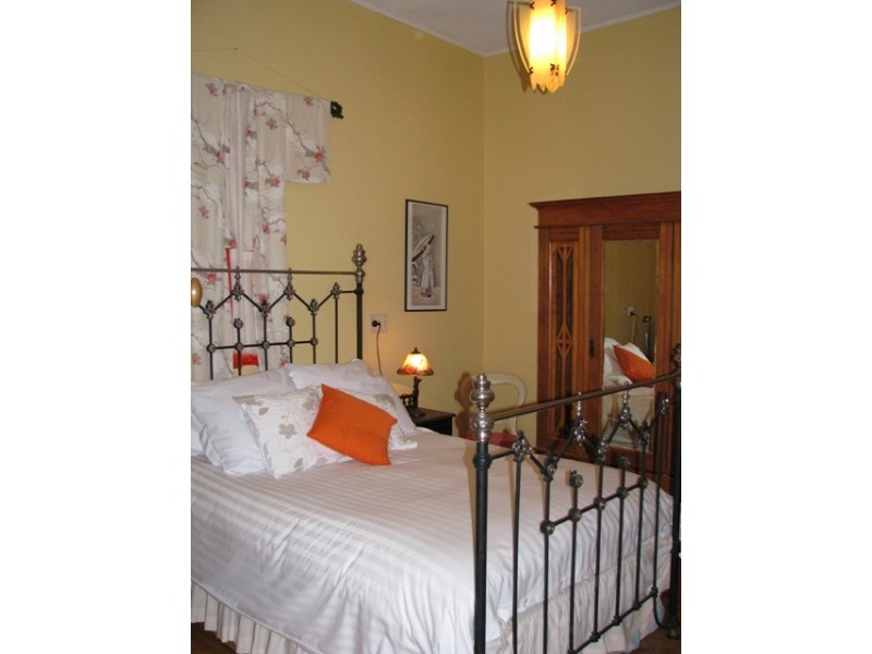 32 Thirteenth Street, Renmark SA 5341