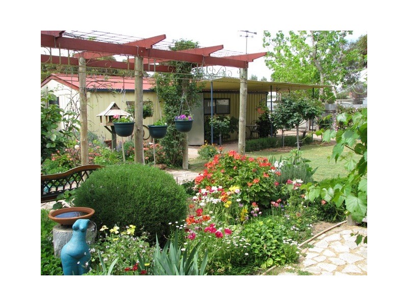 32 Thirteenth Street, Renmark SA 5341