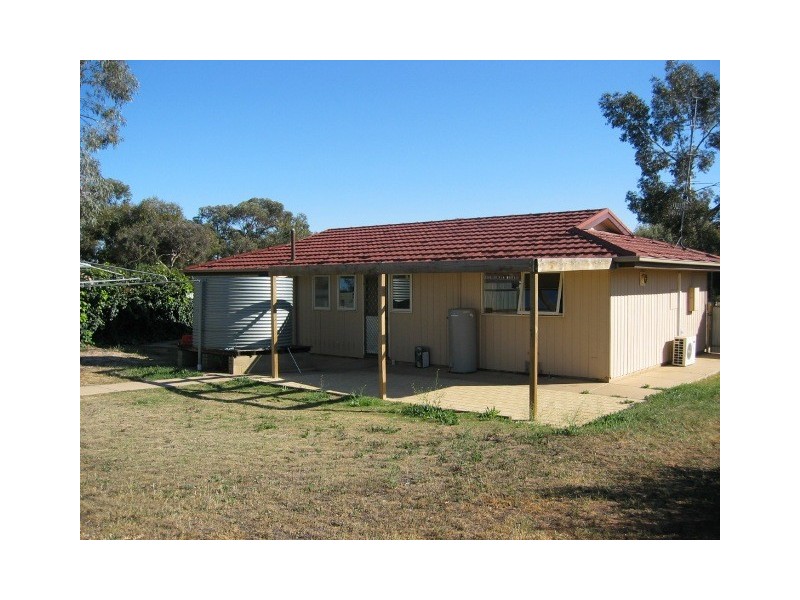 7 Smith Drive, Waikerie SA 5330