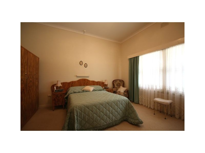 60 Tobruk Terrace, Loxton SA 5333