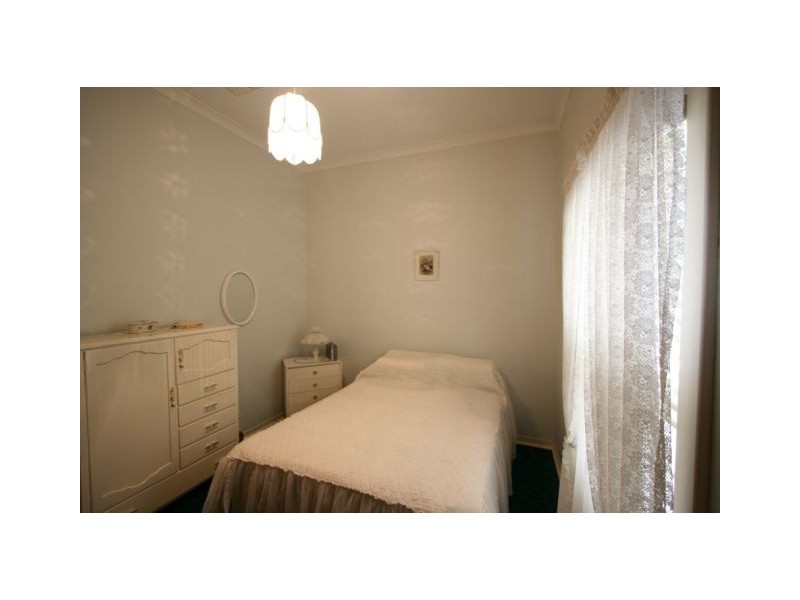 60 Tobruk Terrace, Loxton SA 5333