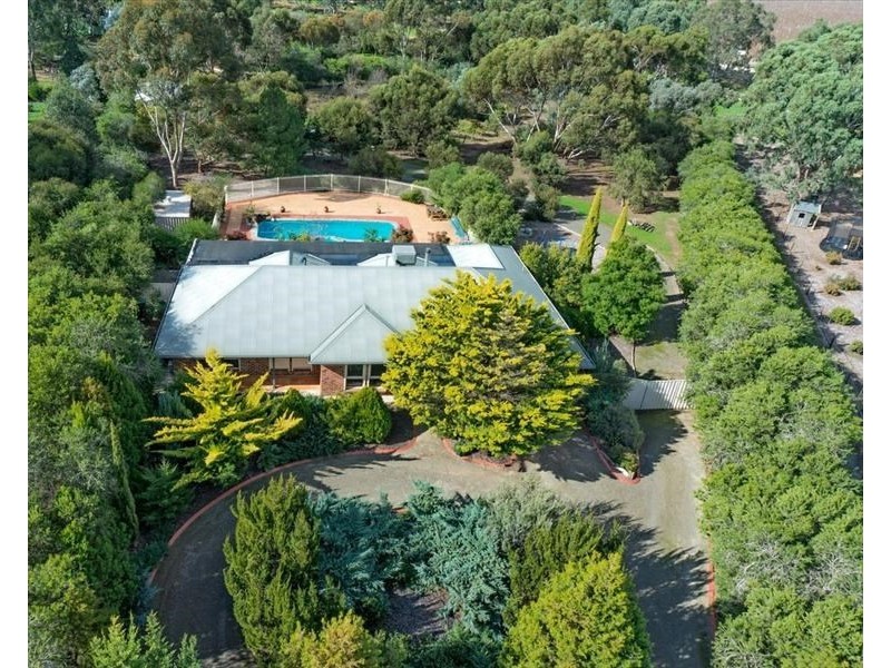 19 Barons Court, Greenock SA 5360